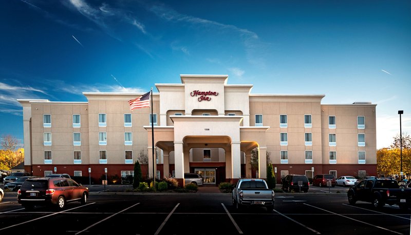 Hampton Inn Statesville,Hickory>>Charlotte,2.5 star