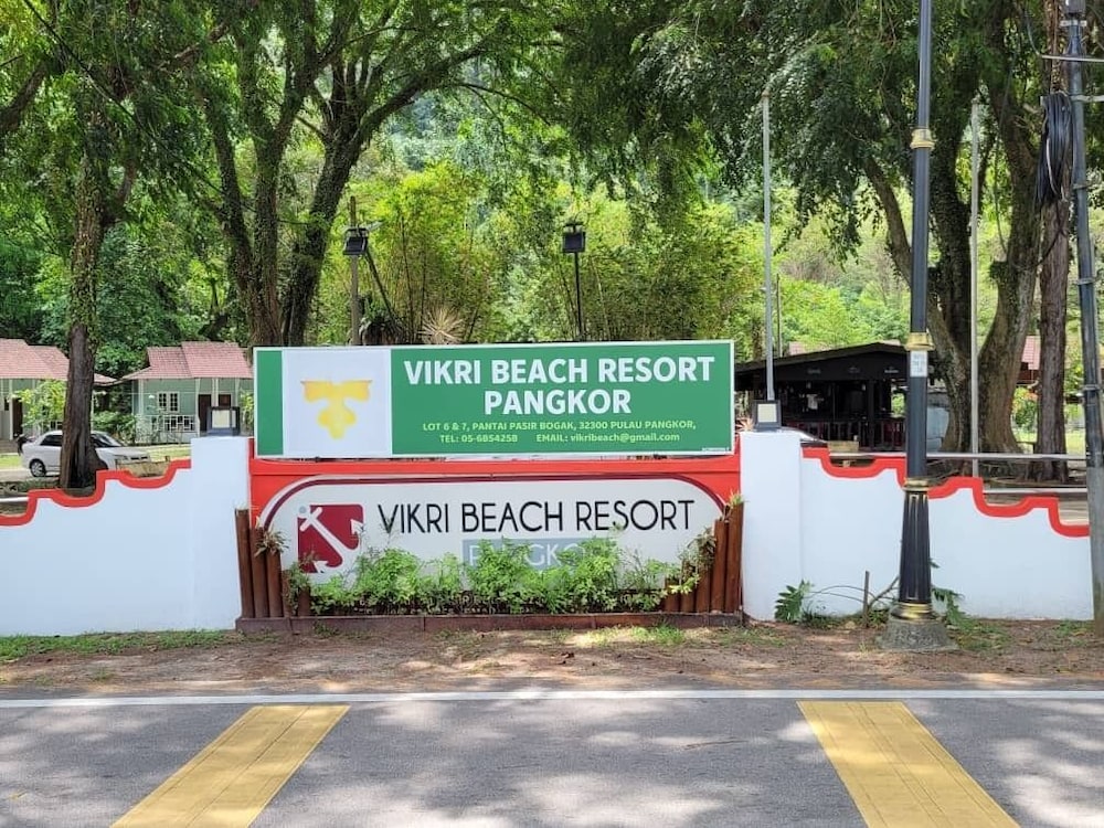 Vikri Beach Resort,Lumut>>Ipoh,2.5 star