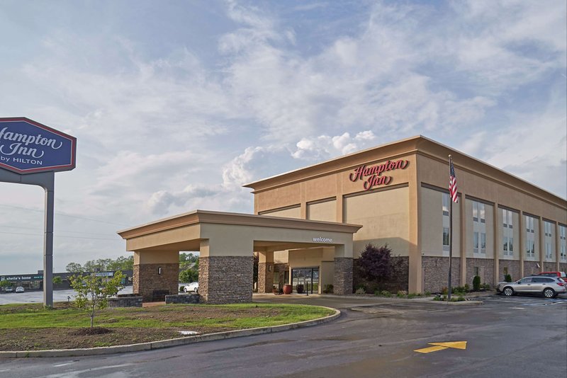 Hampton Inn Uniontown,Fayette County>>Fayette,2.5 star