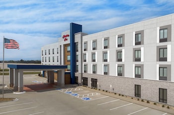 hampton inn waterloo cedar valley