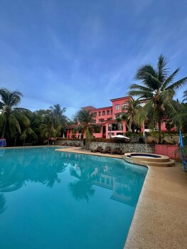 My Little Island Hotel,Near Maktang Beach,3 star