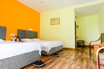 Into The Wild Eco Resort,Chitwan>>Bharatpur,3 star