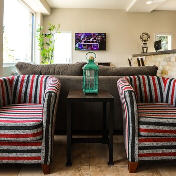 Hotel Tierra Gaucha,Rio Negro>>San Carlos De Bariloche,3 star