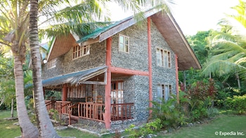 Lazi Beach Club,Gabayan>>Central Visayas,3 star