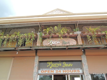 Flory's Inn