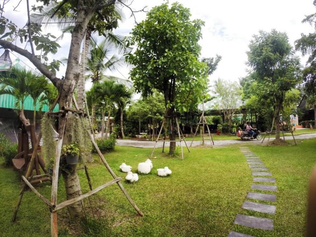 Kulnatee Resort,Samut Songkhram>>Amphawa,2 star