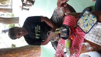 Baansongkhata,Suan Phueng>>Ratchaburi,2.5 star