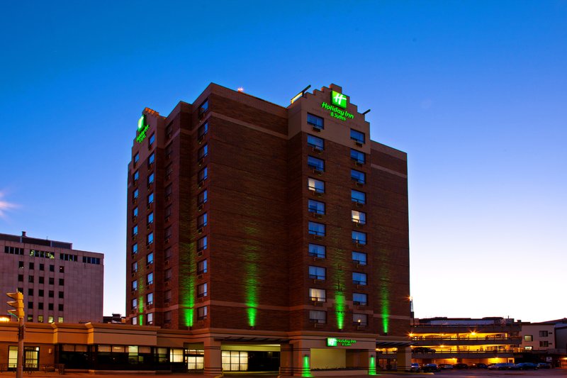 holiday inn and suites winnipeg downtown an ihg hotel