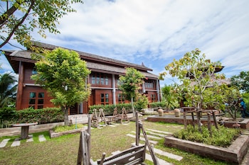 Huen Aumpron Resort,Sung Men>>Phrae,3 star