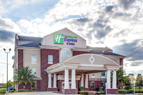 Holiday Inn Express And Suites Raceland - Highway,Cut Off>>Boutte,3 star