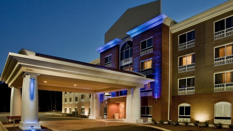 Holiday Inn Express Hotel & Suites Raleigh Sw Nc S,Charlotte>>Asbury,2.5 star