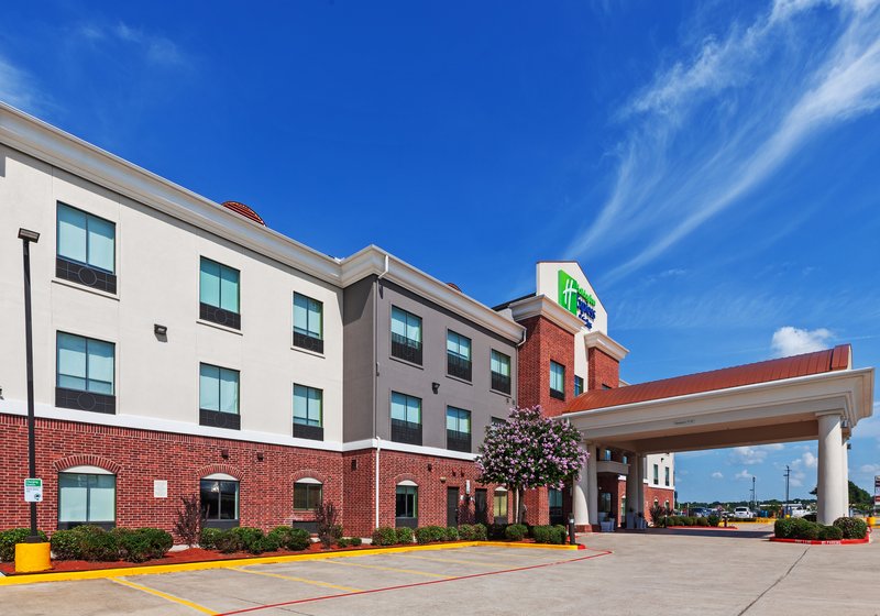 holiday inn express hotel and suites sealy by ihg