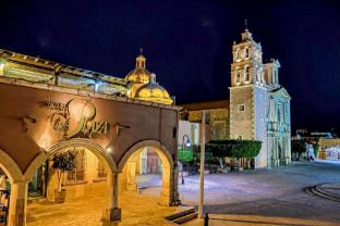 hotel la plaza de tequisquiapan