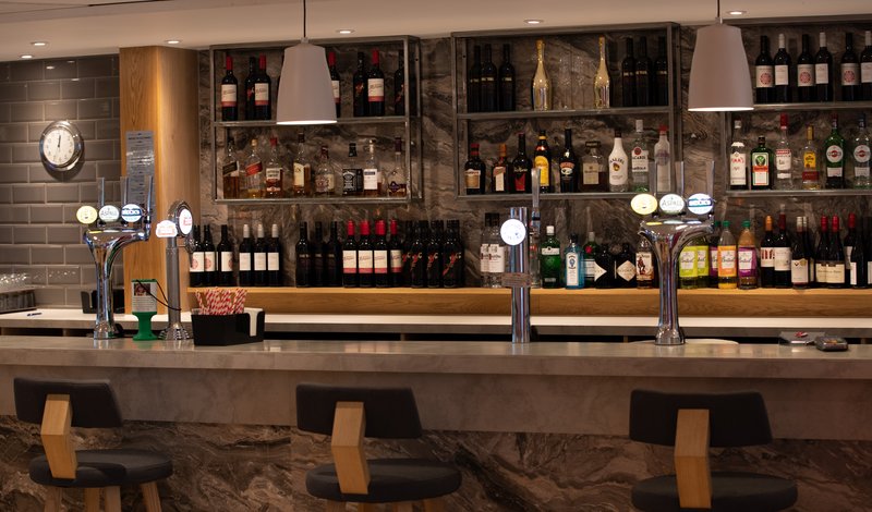 Holiday Inn Express London Stansted Airport, An Ihg Hotel,Bishop's Stortford>>Birchanger,3 star
