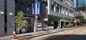 Hilton Garden Inn Pittsburgh Downtown,Green Tree>>Allegheny County,3 star