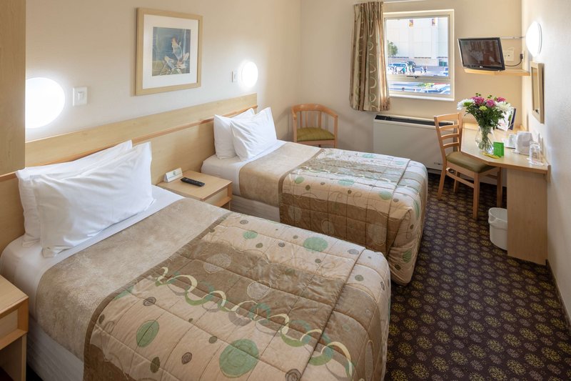 Road Lodge Umhlanga Ridge,Golden Mile>>Durban,1 star