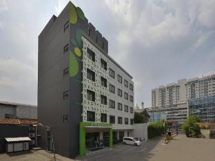 Zodiak Mt Haryono By Kagum Hotels,South Jakarta>>East Jakarta,3 star
