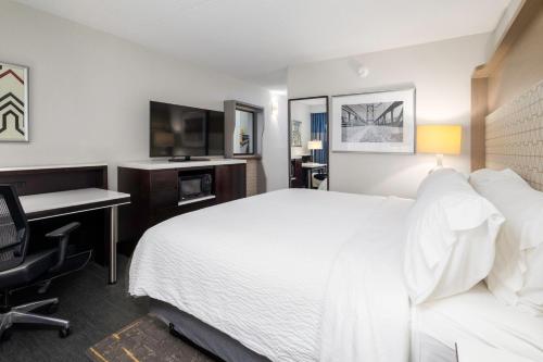 Holiday Inn Weirton - Steubenville Area By Ihg,Weirton>>Pittsburgh,3 star