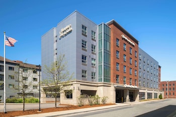 Hampton Inn & Suites Worcester,Massachusetts>>Worcester,3 star