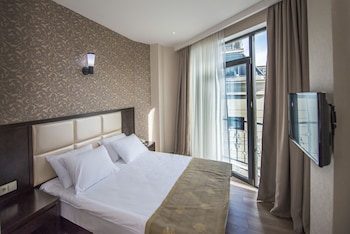 tbilisi inn