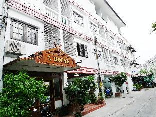 A House,Bangkok Yai>>Bangkok,1 star