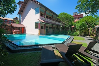 Pesona Beach Inn,Kuta>>Bali,2 star