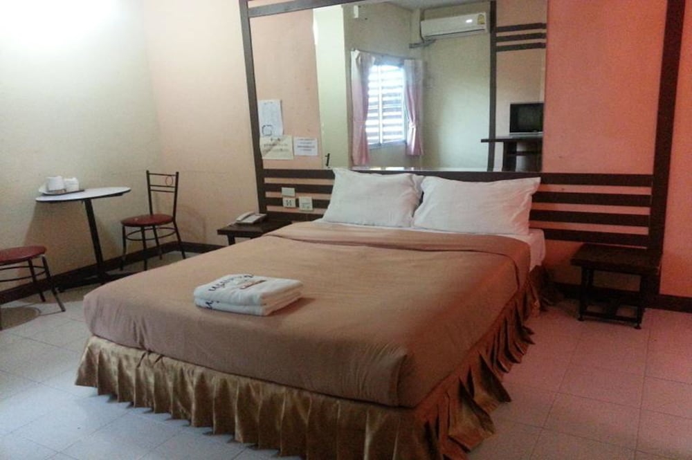 pr resort hat yai