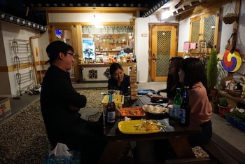 Tosarang Guesthouse,Jeonju-Si>>Jeonju,2 star