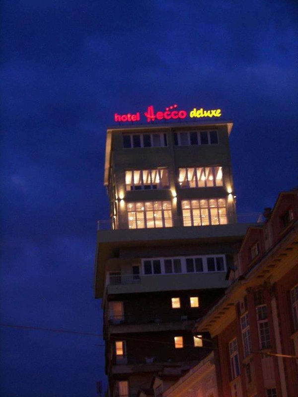 Hecco Deluxe Hotel,Novo Sarajevo>>Lukavica,4 star