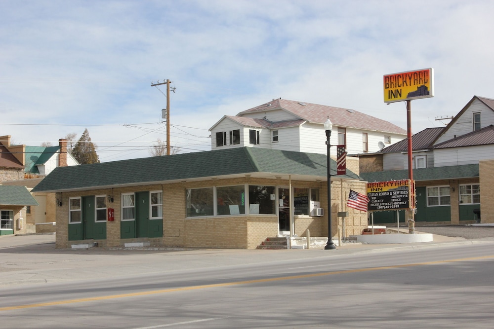 Brickyard Inn,Rock Springs>>Rawlins,2 star