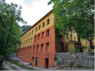 Alberg Roques Blanques,Planoles>>Girona,1 star