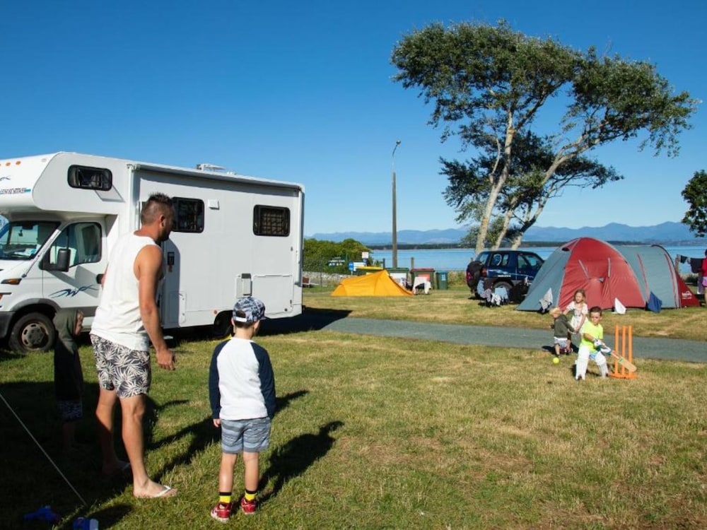 tahuna beach holiday park