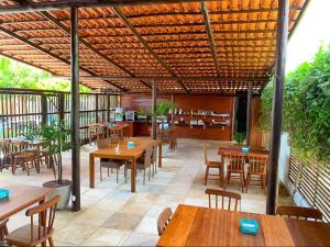 Valencia Flat Business Class,Ponta Negra>>Natal,2.5 star
