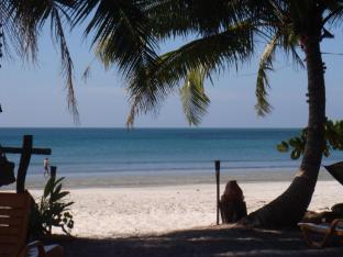 Frog Beach House,Near La Fossa Beach,3 star