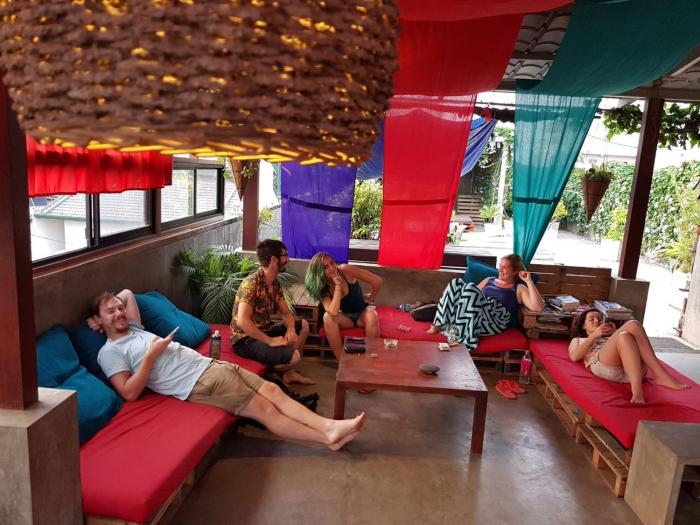 colombo beach hostel