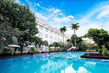 Hotel New Saphir Yogyakarta,Gondokusuman>>Berbah,3.5 star