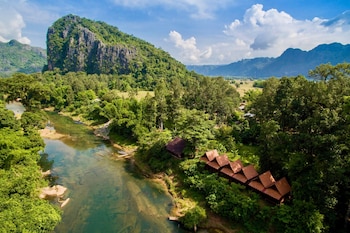 Springriver Resort,Thakhek>>Kong Lor,3 star