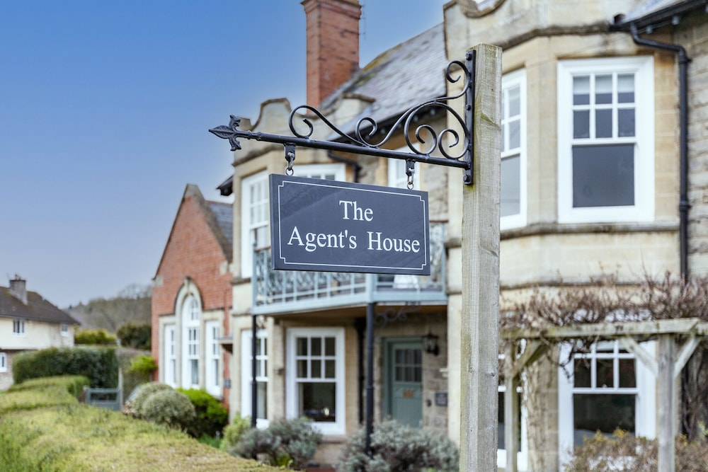 the agents house bed and breakfast