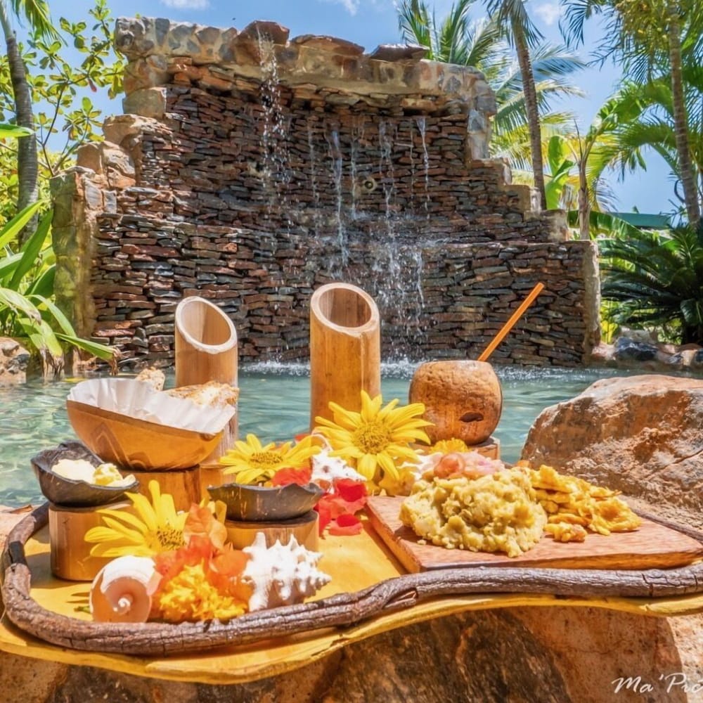 Chalet Tropical Hotel & Restaurant-Pizzeria,Las Galeras>>Arroyo Del Cabo,4 star