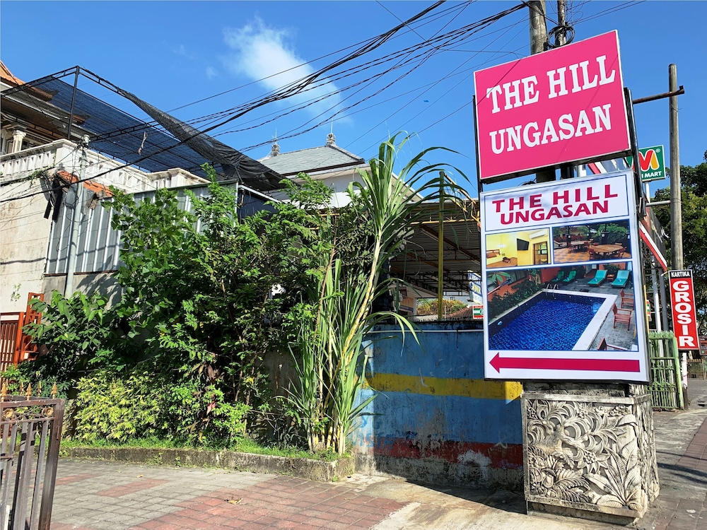 the hill ungasan house
