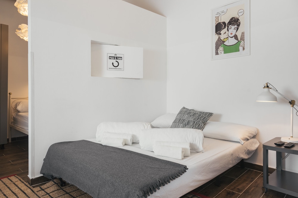 swanky mint hostel