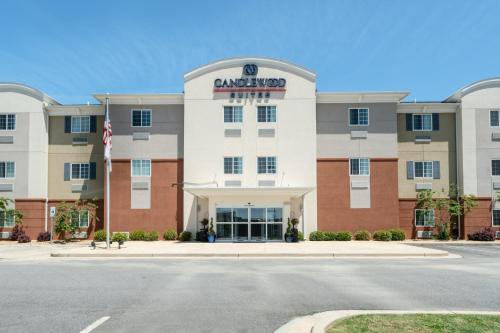 Candlewood Suites Auburn By Ihg,Auburn>>Alabama,3 star