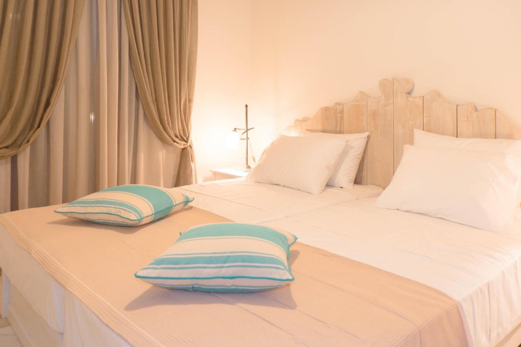 Villa Montana,Agios Prokopios>>Agia Anna,4 star
