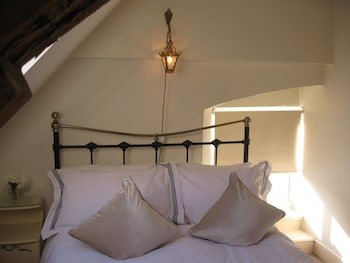 Olde Hall B And B,Norfolk>>Bacton,3 star
