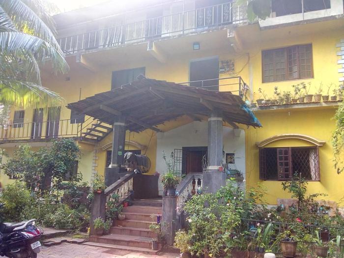 aguiar guest house