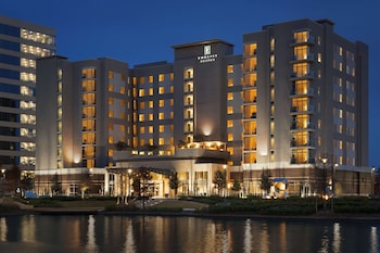 embassy suites by hilton the woodlands at hughes landing