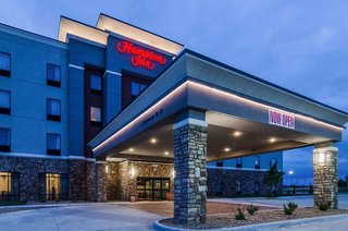 Pratt Inn & Suites
