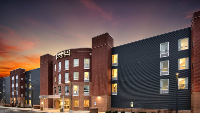 Staybridge Suites Marquette, An Ihg Hotel