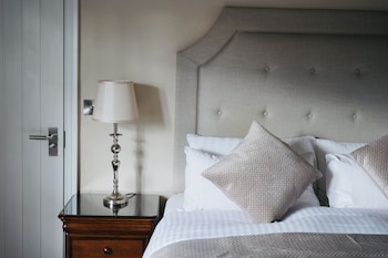 The Cottage,Derby>>Curbar,2 star