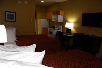 days inn and suites by wyndham el dorado